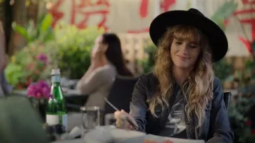 G-star Raw Posti­no Quilt­ed Over­shirt Jack­et worn by Ava (Libby Osler) as seen in Virgin River (S05E02)