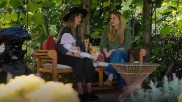 B2 Della Browns Zapatos usados por Melinda Monroe (Alexandra Breckenridge) vistos en Virgin River (S05E02)