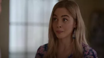 Pendientes de Bead N Butter Jemma usados por Lizzie (Sarah Dugdale) como se ve en Virgin River (S05E02)