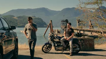Botas de servicio Filson usadas por Dan Brady (Ben Hollingsworth) como se ve en Virgin River (S05E07)