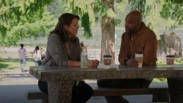 Levi's 312 Shaping Slim Jeans worn by Paige Lassiter (Lexa Doig) as seen in Virgin River (S05E01)
