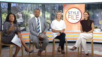 Veronica beard Kar­li­na Pais­ley Cot­ton Minidress worn by Sheinelle Jones as seen in Today on September 14, 2023