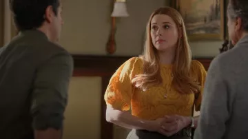 Ulla Johnson Carina Top usado por Melinda Monroe (Alexandra Breckenridge) visto en Virgin River (S05E10)