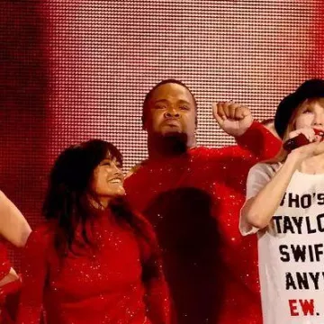 A Lot Going On At The Moment T-Shirt worn by Taylor Swift During Eras Tour Stop in Los Angeles on August 2023