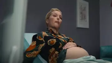 John Lewis Toast Shari Flo­ral Dress worn by Jean Milburn (Gillian Anderson) as seen in Sex Education (S03E05)