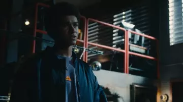 T-shirt Nike ACG porté par Mickey Bolitar (Jaden Michael) vu dans Harlan Coben’s Shelter (S01E05)