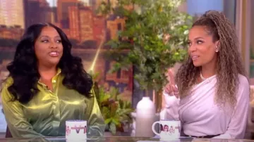 Off White Degrade Long Sleeve Shimmer Shirtdress worn by Sherri Shepherd as seen in The View on  September 15, 2023