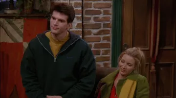 Sudadera con capucha Nike Forest Green Zip usada por Robert (Markus Flanagan) en Friends (S03E13)