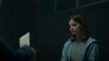 Madewell Ex-boyfriend Tee In Heather Grey Mix worn by Liv Taylor (Jenna Coleman) as seen in Wilderness (S01E06)