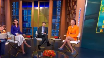 Zara Den­im Plat­form San­dals worn by Millie Bobby Brown as seen in Good Morning America on September 14, 2023