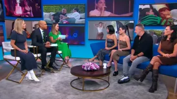 D'Amelio Calzado Karyenaa Pump In Silver usado por Charli D'Amelio como se ve en Good Morning America el 18 de septiembre de 2023