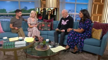 Hobbs london Dormer Floral Fit and Flare Dress usado por Holly Willoughby como se ve en This Morning el 19 de septiembre de 2023