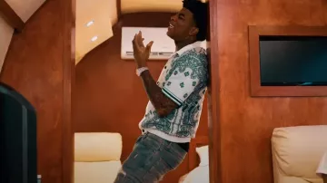 Amiri Clay Indigo & White Suede MX1 Jeans usados por Yungeen Ace en Roadkill (Video musical oficial)