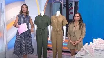 Mango Trim Crop Blazer in Medium Brown worn by Melissa Garcia as seen in Today on September 18, 2023