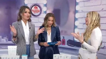 Veronica Beard Beacon Veste Dickey en cuir végétalien en ardoise foncée portée par Andrea Lavinthal comme vu dans Aujourd’hui le 19 septembre 2023