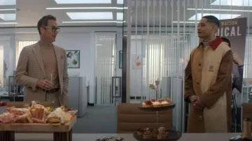 Marni Col­or-block Cot­ton and Cor­duroy Coat worn by Jesse Watson (Langston Kerman) as seen in The Other Black Girl (S01E10)