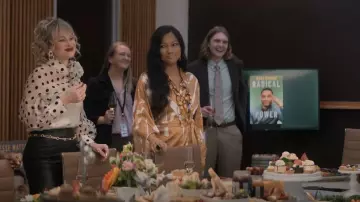 Diarrablu Mini Kimono worn by Diana Gordon (Garcelle Beauvais) as seen in The Other Black Girl (S01E10)