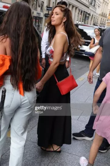 Soutien-gorge à armatures imprimé Cosabella Sardegna porté par Minka Kelly dans Paris Post le 23 août 2023