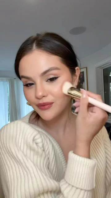 Alaïa Ribbed Wool and Cashmere Blend Sweater worn by Selena Gomez on her Instagram post on September 22, 2023