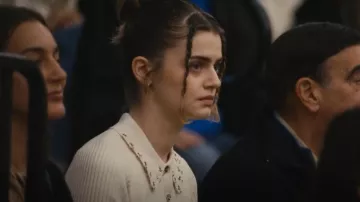 Sandro Au­ra Top worn by (Alexa Mareka) as seen in Harlan Coben's Shelter (S01E08)