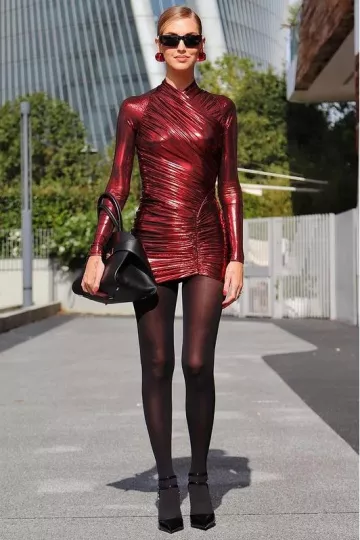 Gafas de sol Ferragamo usadas por Chiara Ferragni en Ferragamo Fashion Show el 23 de septiembre de 2023