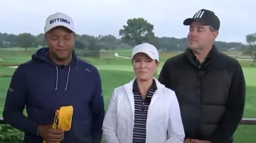 Lohla Sport The Julianna Stripe Top worn by Dylan Dreyer as seen in Today on September 25, 2023