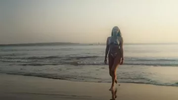 H&M Tie Bikini Pantalones usados por Isa Castro como se ve en All Star Shore (S02E01)