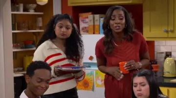 Sezane Tahar Sweater worn by Frankie Ripp (Eliana Sua) as seen in Pretty Freekin Scary (S01E17)