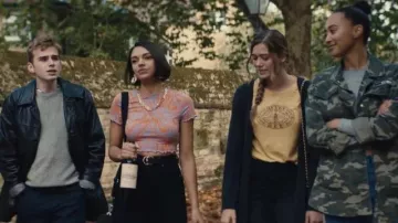 FatFace Yellow queen bee t-shirt worn by Caro Drake (Rose Reid) in Surprised by Oxford