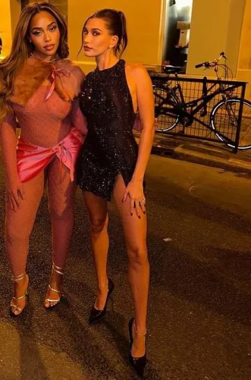 Ferragamo Eva Pump worn by Hailey Baldwin Jordyn Woods on her Instagram post on September 28, 2023