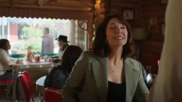 NA-KD Oversize Seamline Detail Blazer porté par Samantha Louise 'Lou' Fleming (Michelle Morgan) vu dans Heartland (S17E01)