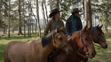 Eddie Bauer 1936 Skyliner Down Jacket worn by Amy Fleming (Amber Marshall) as seen in Heartland