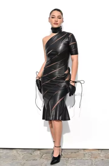 Givenchy Show Slingbacks in Patent Leather worn by Madelyn Cline at Givenchy Show on September 28, 2023