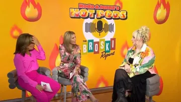 L'Agence Gavin Floral Silk Satin Wide-Leg Pantalones usados por Jenna Bush Hager como se ve en Today with Hoda & Jenna el 2 de octubre de 2023