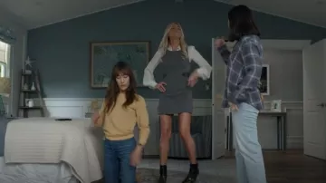 Sandro Viviane Ruffled Sweater worn by Amy (Eliza Coupe) as seen in Pivoting (S01E10)