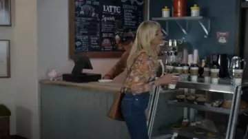 Madewell Petit sac à bandoulière de transport porté par Amy (Eliza Coupe) comme on le voit dans Pivoting (S01E10)