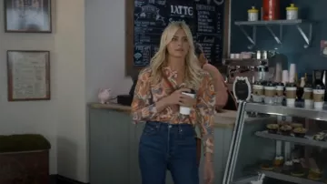 Levi's Ribcage Ankle Straight Leg Jean Georgie worn by Amy (Eliza Coupe) as seen in Pivoting (S01E10)