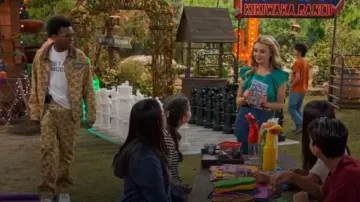 Reclaimed Vintage In­spired Zip Up Den­im Jack­et worn by  Noah Lambert(Israel Johnson) as seen in BUNK'D (S07E01)