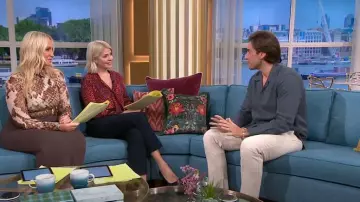 Reiss Phillipa Animal Print Neck Tie Blouse worn by Holly Willoughby as seen in This Morning on October 3, 2023