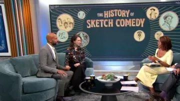 Alice + Olivia Willa Top en Botanical Card porté par Elle Key dans CBS Mornings le 3 octobre 2023