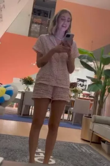 Chiara Ferragni Emerald Heart Pendentif Collier porté par Chiara Ferragni sur sa story Instagram le 7 octobre 2023