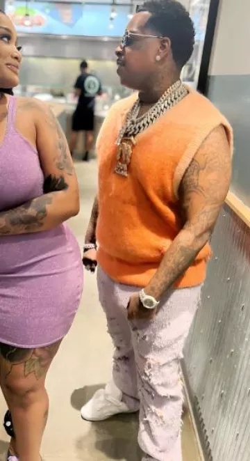 Lanvin White Puffer Curb XL Sneakers portés par Finesse2tymes sur son compte Instagram @1finesse2tymes