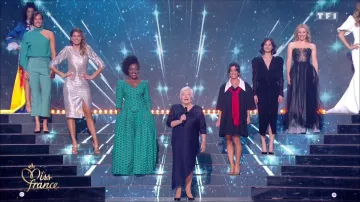 The dress worn by Alice Renavand During Miss France 2019