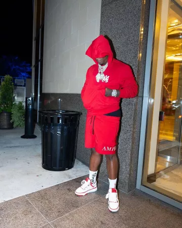 Amiri Red & White MA Hoodie porté par Fredo Bang sur son compte Instagram @fredobang