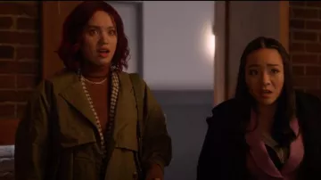 Ganni Stretch Can­vas Trench Coat worn by Zoe Christensen (Emilija Baranac) as seen in Fakes (S01E09)