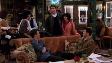 Chicwish Prairie Rabato Wrap Pink Coat worn by Julie (Lauren Tom) in Friends (S02E07)
