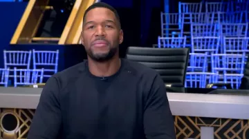 Lululemon Engineered Warmth Long-Sleeve Crew porté par Michael Strahan tel que vu dans Good Morning America le 11 octobre 2023