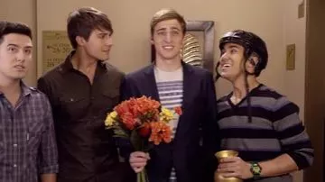 Chemise à manches longues à manches longues portée par James Diamond (James Maslow) dans Big Time Rush (S03E06)