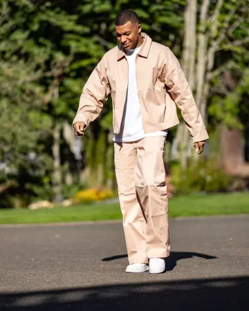 Nike Air Force 1 Low portée par Kylian Mbappé sur le compte Instagram @k.mbappe