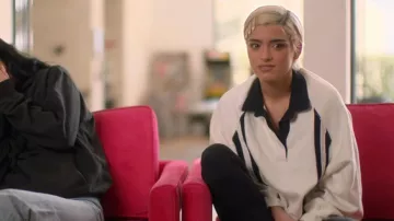 Urban Outfitters Hai­ley Hen­ley worn by Dixie D'Amelio as seen in The D'Amelio Show (S03E07)